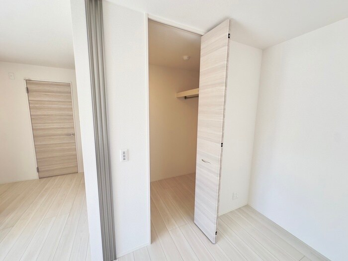 物件内観写真9　(収納)