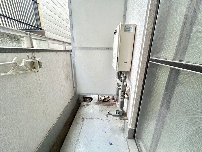 物件内観写真19　(洗濯機置場)