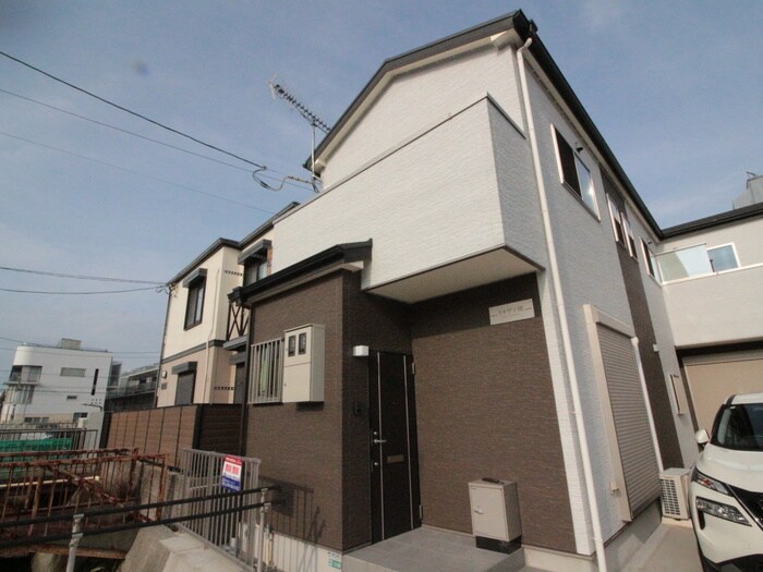 物件外観写真1　(外観写真)