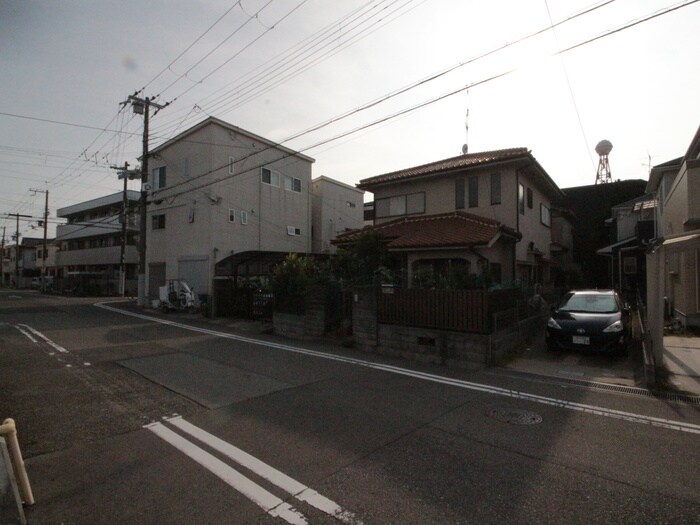 物件外観写真6　(周辺環境)