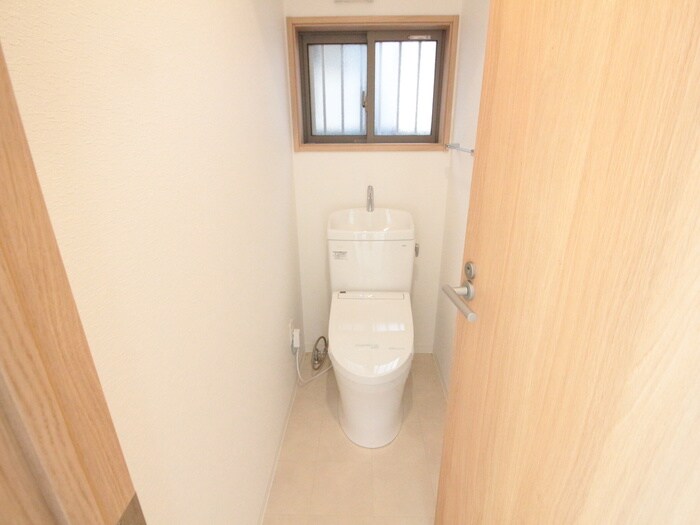 物件内観写真13　(トイレ)