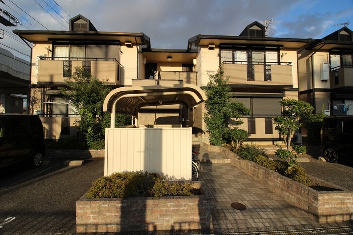 物件外観写真2　(外観写真)