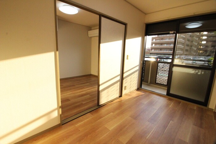 物件内観写真22　(居室)