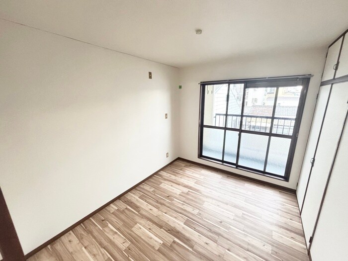 物件内観写真13　(居室)