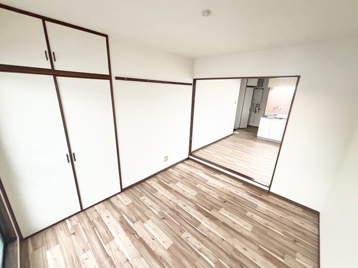 物件内観写真14　(居室)