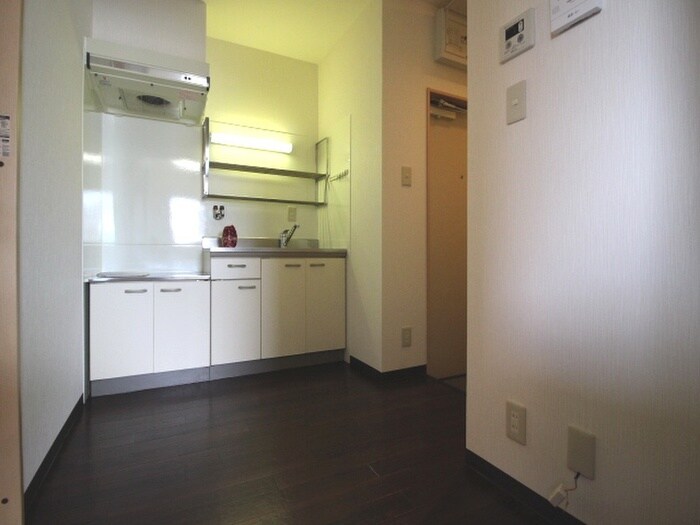 物件内観写真10　(居室)