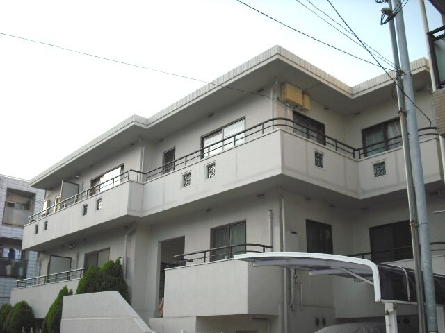 物件外観写真3　(駐車場)