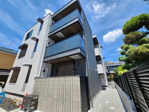 クラシスト千里丘上外観写真