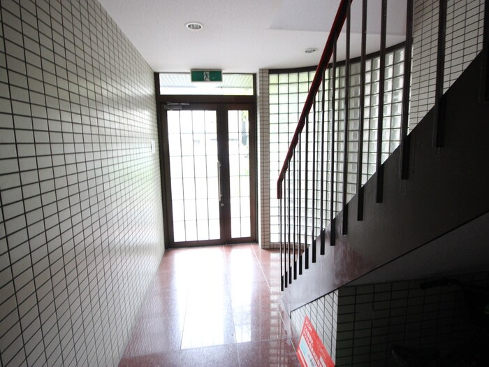 物件外観写真6　(建物設備)