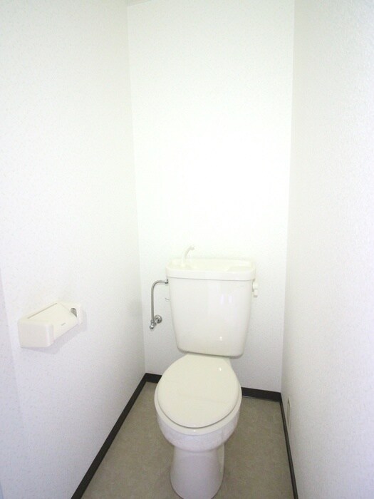 物件内観写真10　(トイレ)