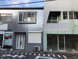 池田市貸店舗付住宅外観写真