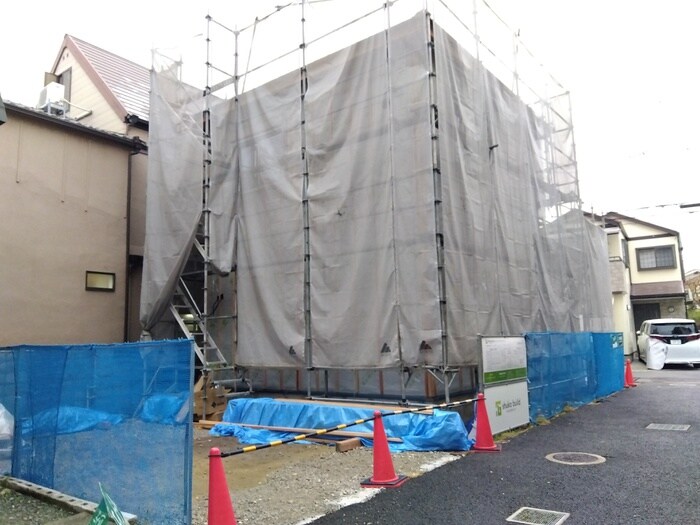 物件外観写真5　(建築中)