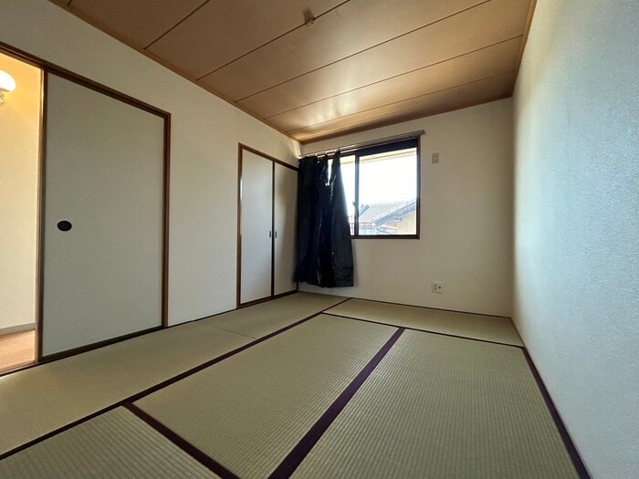 物件内観写真9　(居室)