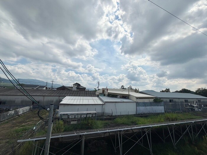 物件内観写真22　(室内からの展望)