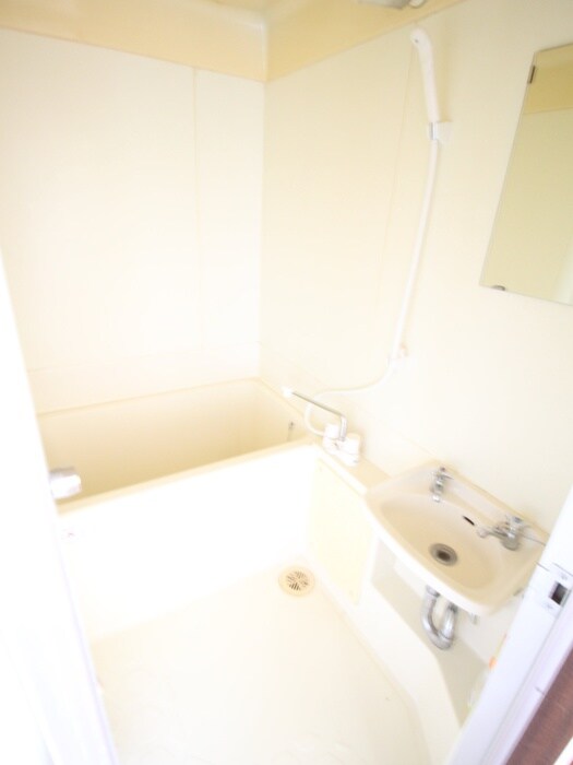 物件内観写真10　(バス／シャワールーム等)