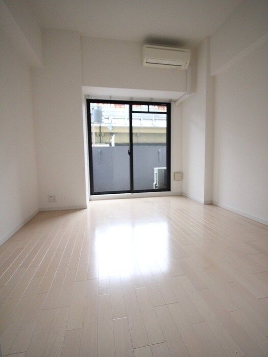 物件内観写真12　(居室)