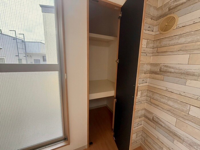 物件内観写真17　(収納)