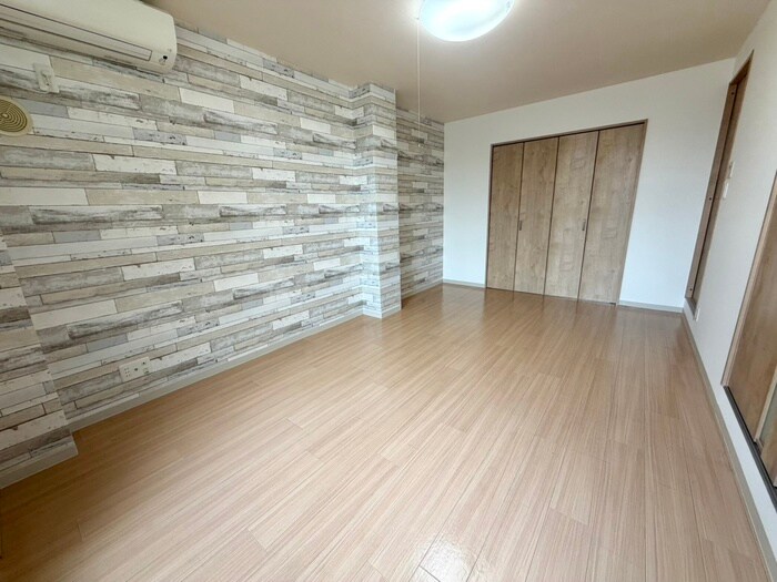 物件内観写真22　(居室)