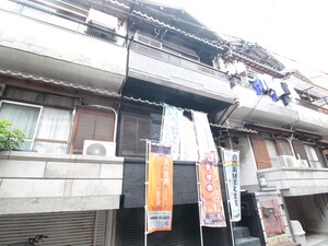 高殿4丁目借家外観写真