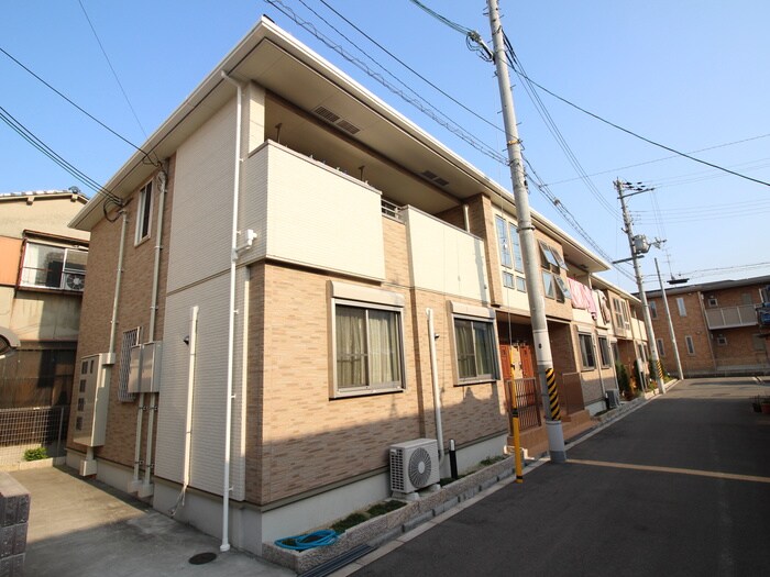 物件外観写真2　(外観写真)