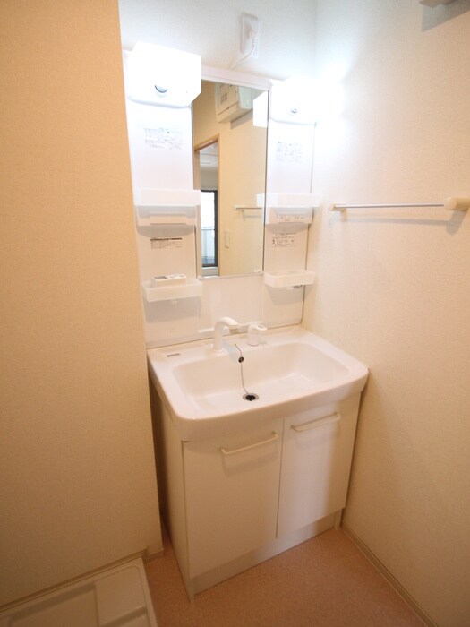 物件内観写真11　(洗面)