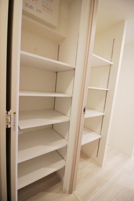 物件内観写真14　(収納)