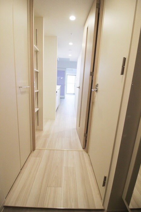物件内観写真18　(廊下)