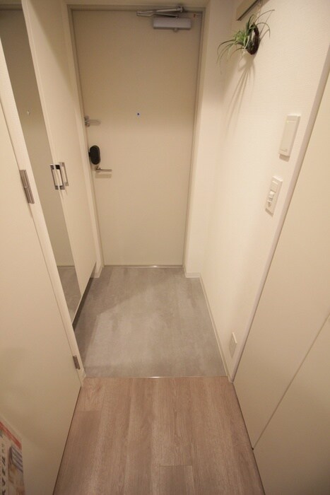物件内観写真21　(廊下)