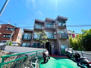 本山ハイツ外観写真