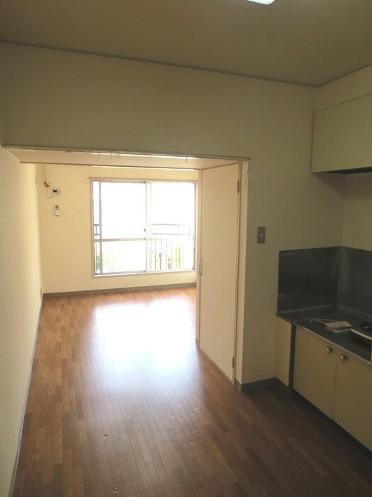 物件内観写真11　(居室)