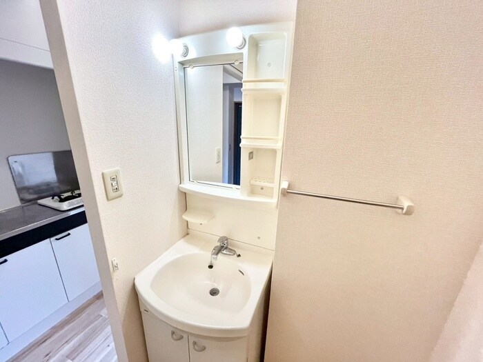 物件内観写真15　(洗面)