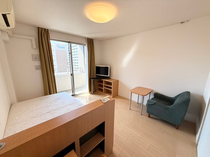 物件内観写真13　(居室)