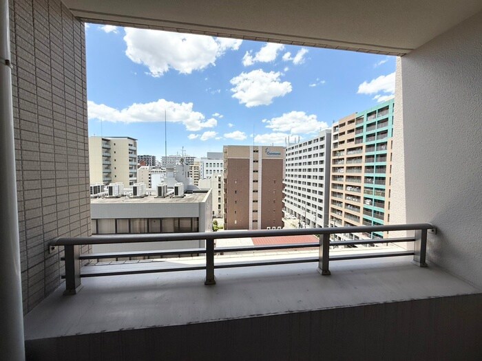 物件内観写真18　(室内からの展望)