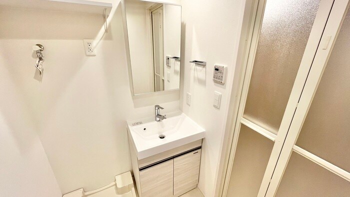 物件内観写真11　(洗面)