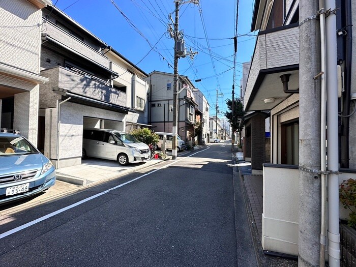 物件外観写真6　(周辺環境)