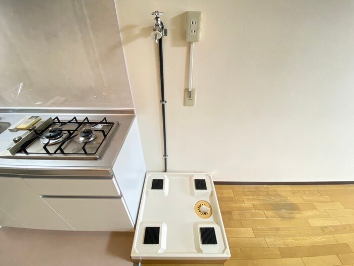 物件内観写真14　(洗濯機置場)