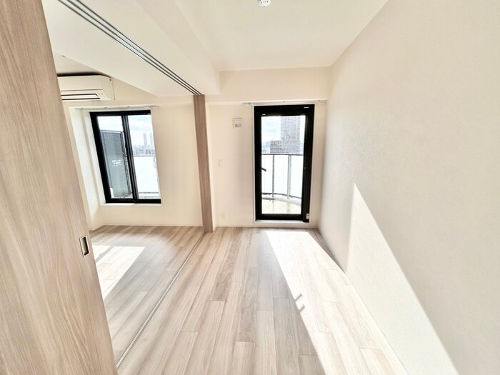 物件内観写真18　(居室)