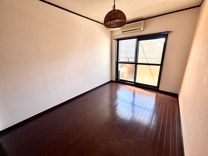 物件内観写真11　(居室)