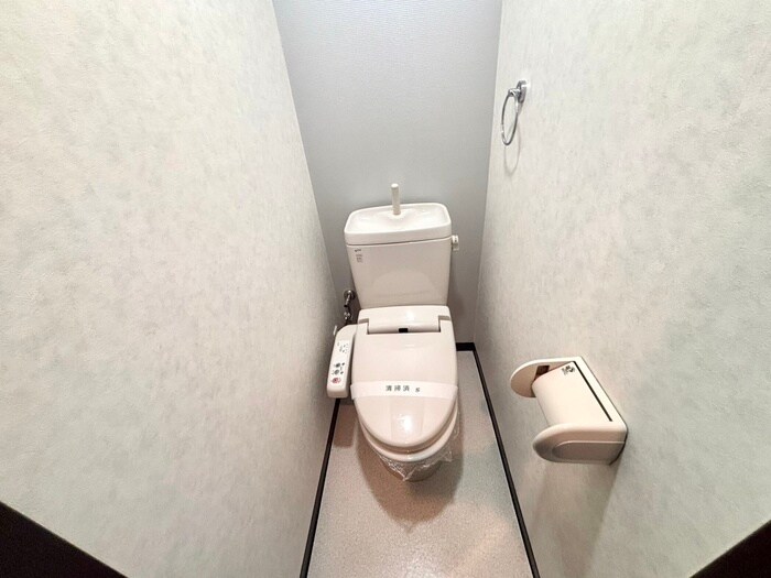 物件内観写真11　(トイレ)