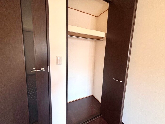 物件内観写真14　(収納)