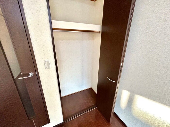 物件内観写真17　(収納)