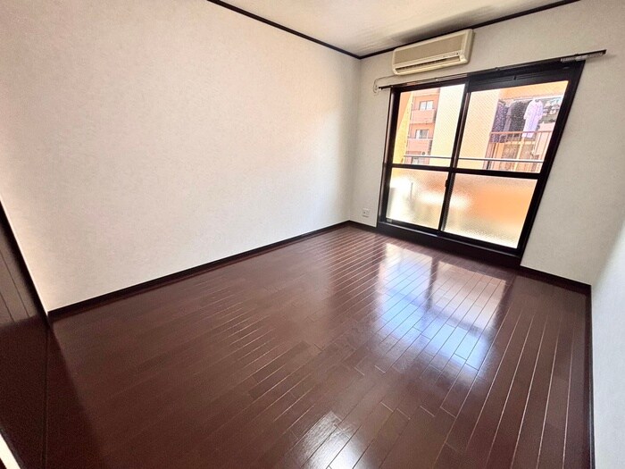 物件内観写真19　(居室)