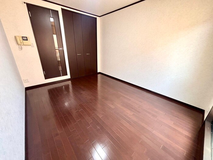 物件内観写真21　(居室)