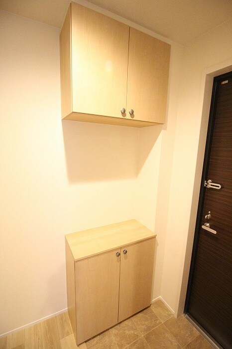 物件内観写真8　(靴箱)