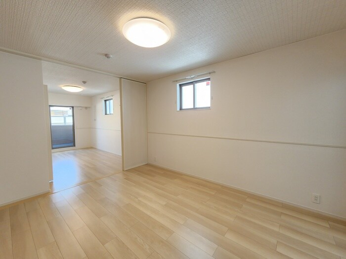 物件内観写真9　(内観写真)