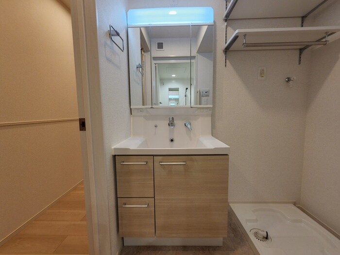 物件内観写真13　(洗面)