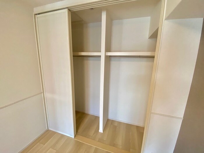 物件内観写真16　(収納)