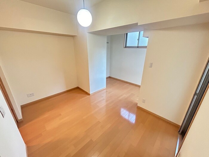 物件内観写真6　(居室)