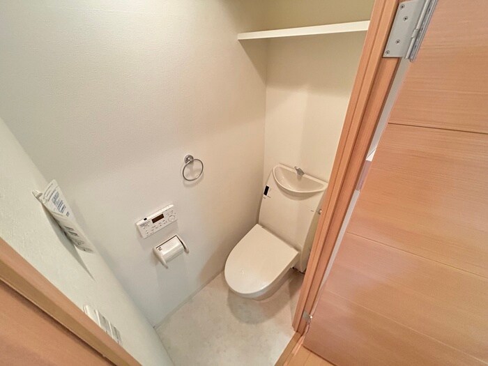 物件内観写真11　(トイレ)