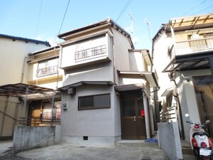 川田山田15-66貸家外観写真